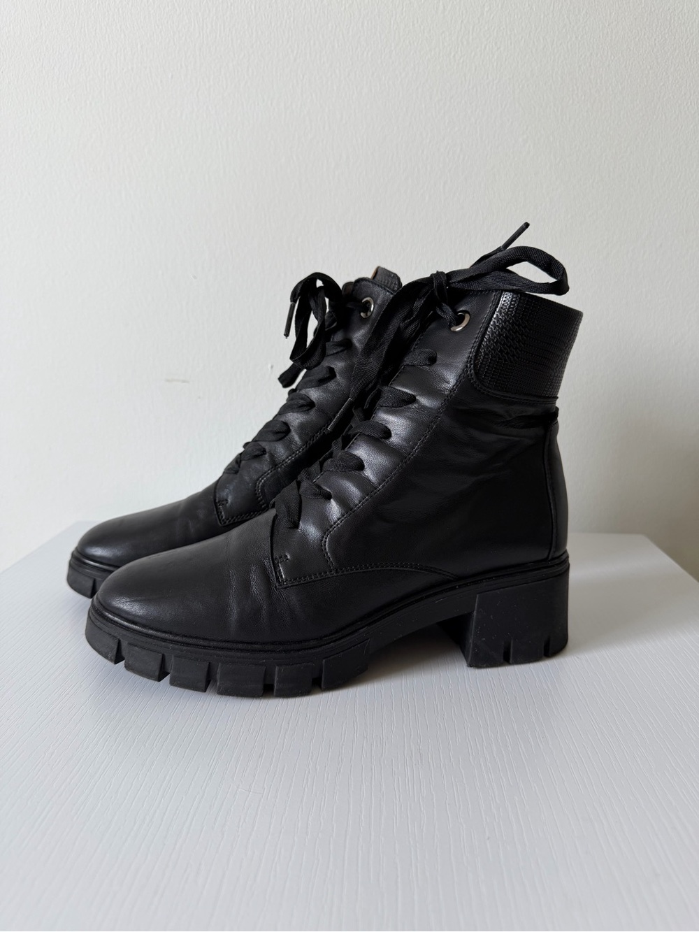 Ron White Italian Black Leather Combat Ankle Boots Lug Sole Size EU 39 US 8.5